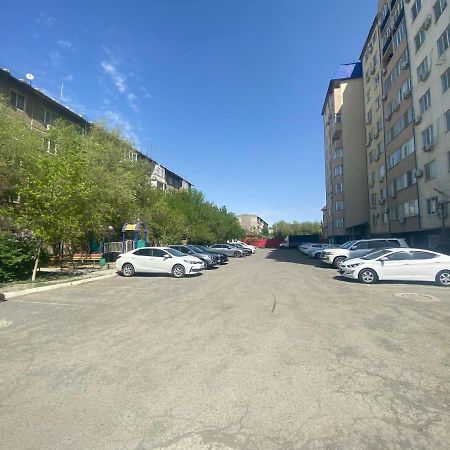 2 Комнатная Квартира В Атырау С Бесключевым Доступом Atyrau Exterior photo